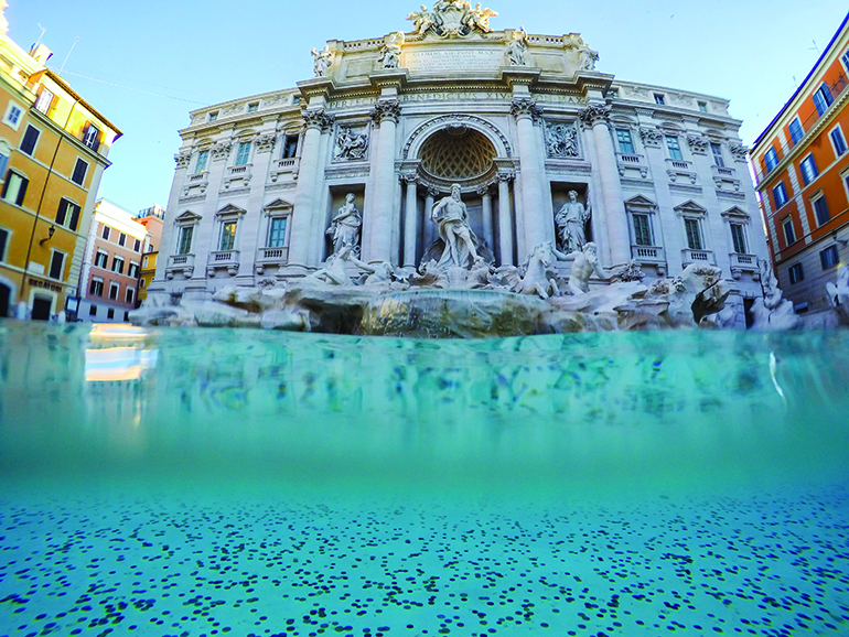 Italy Trevi Fountain